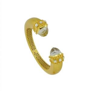 NEW BETTY CARRE women's constanza bracelet in mother of pearl